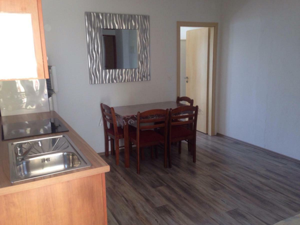 Villa M - 4 Persons Apartment, Put Ljubač Esterno foto